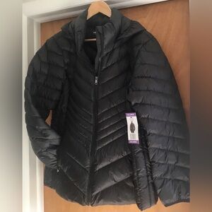 Women's London Fog Puffer Jacket XXL. New with tags.
